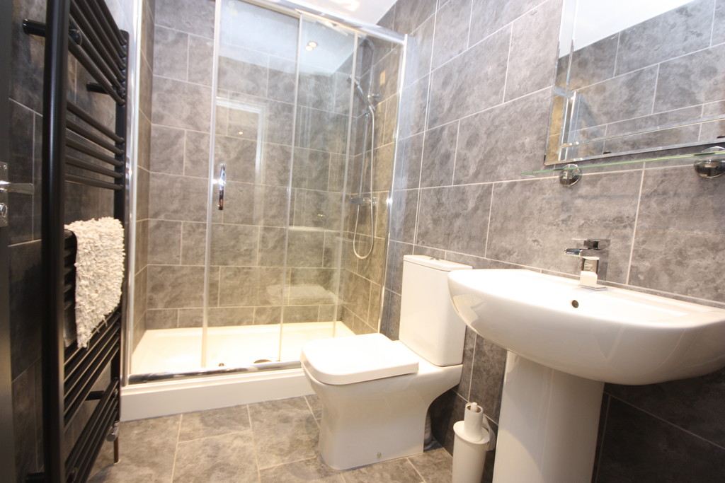 5 bed house to rent in ROOM LETS, Alphington Road  - Property Image 11