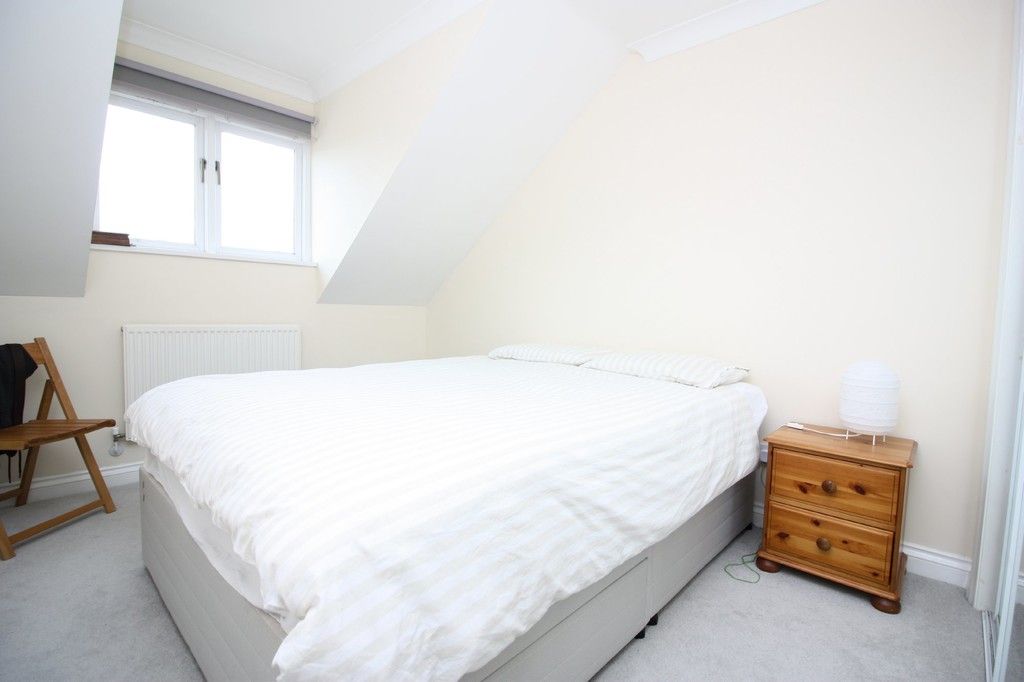 2 bed flat to rent in The Quay, Exeter 3