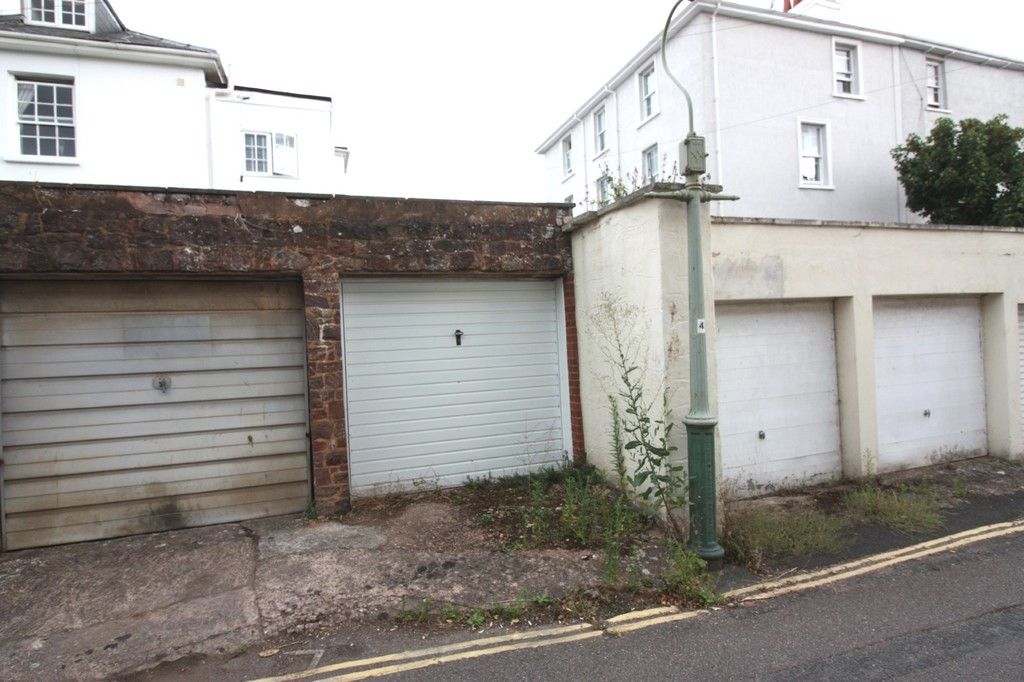 1 bed flat for sale in Friars Walk, St Leonards, Exeter 9