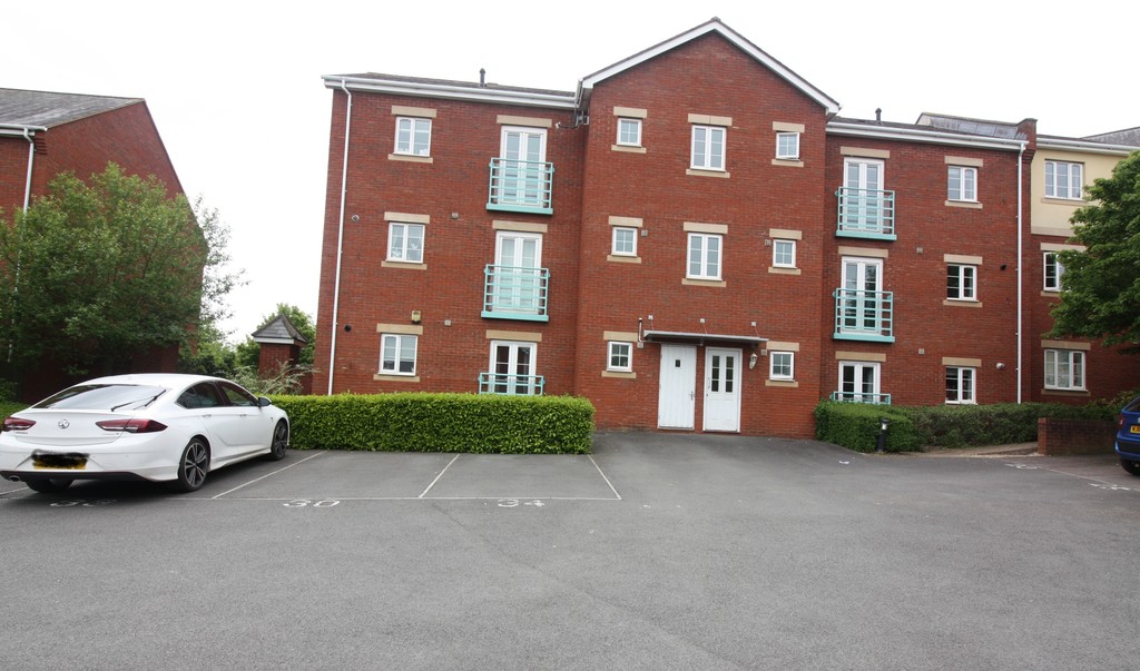 2 bed flat to rent in Russell Walk, Exeter 5