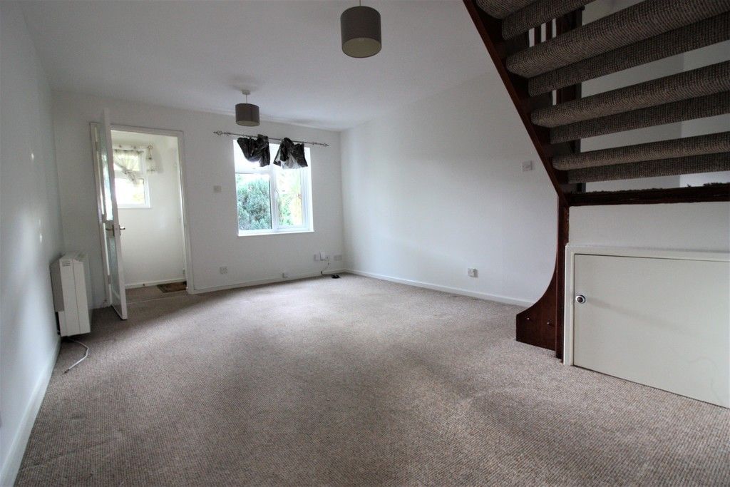 2 bed house for sale in Chantry Meadow, Alphington, Exeter  - Property Image 3