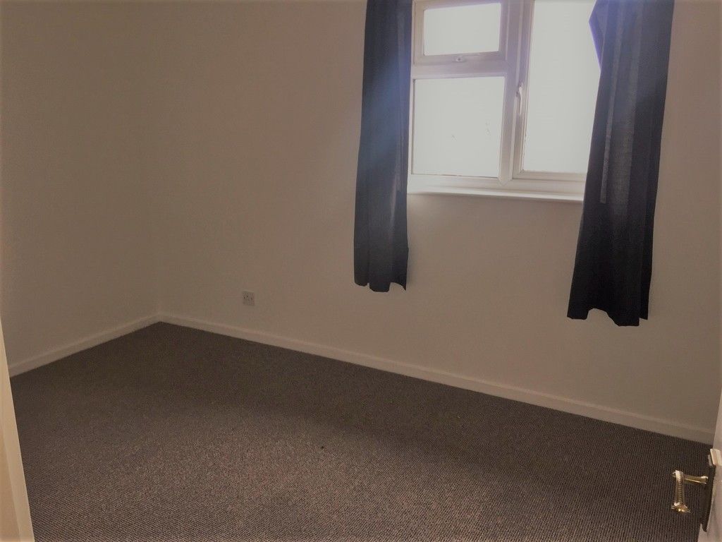 2 bed house for sale in Chantry Meadow, Alphington, Exeter 5