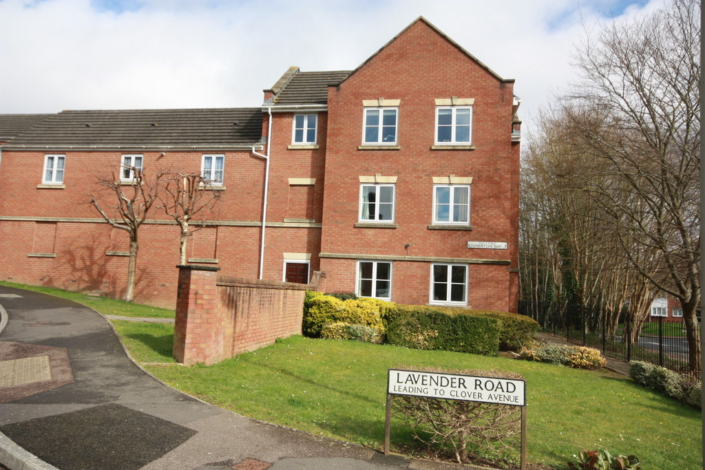 2 bed flat to rent in Lavender Road, Exwick, Exeter  - Property Image 1