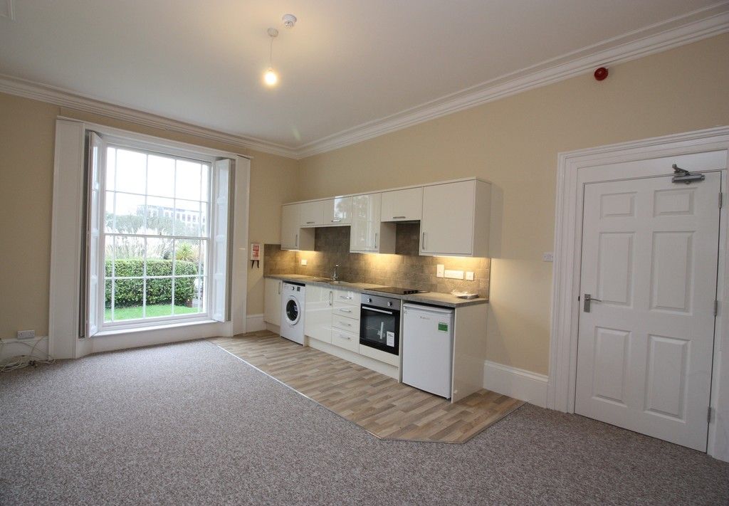 1 bed flat to rent in Elm Grove Road, Exeter - Property Image 1