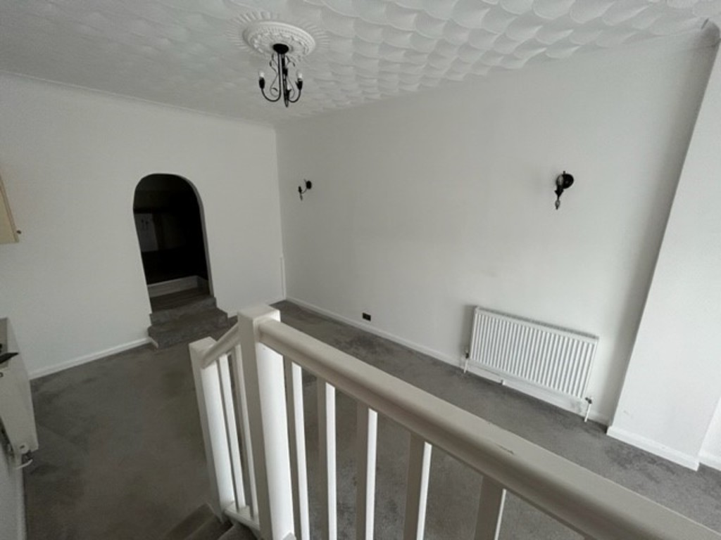 2 bed flat to rent in Upper Longlands, Dawlish  3