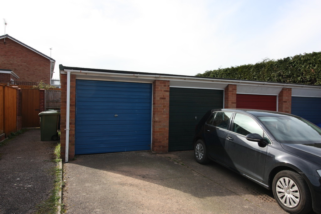 3 bed house to rent in Pinhoe, Exeter  - Property Image 11