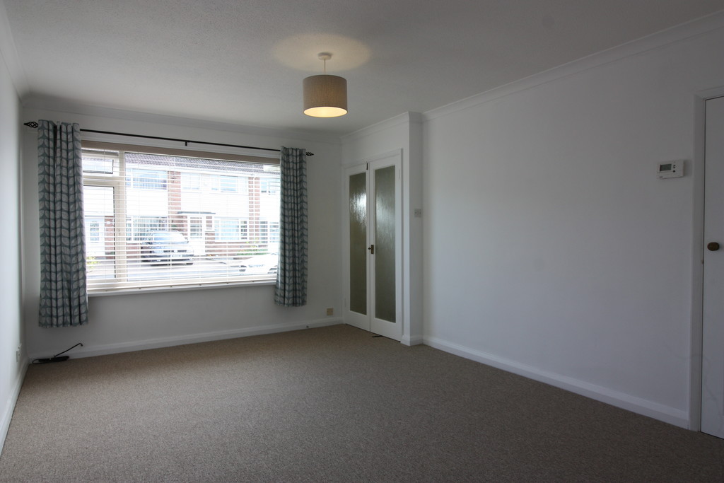 3 bed house to rent in Pinhoe, Exeter 3
