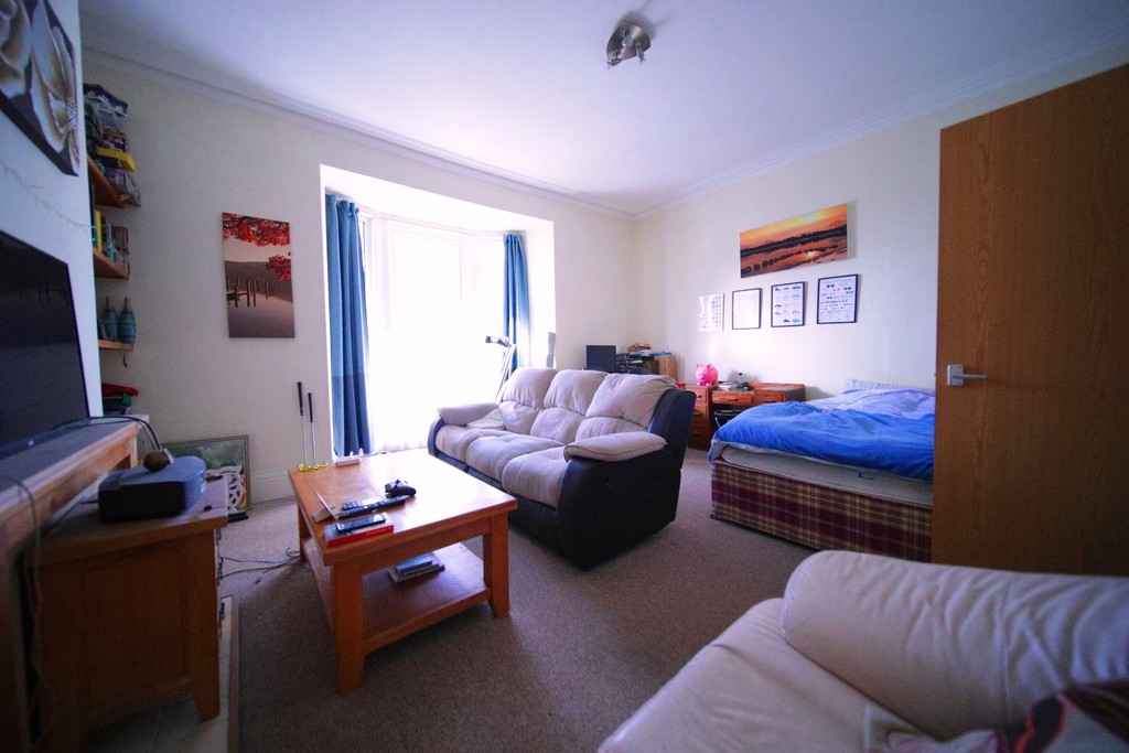 1 bed flat for sale in Mount Pleasant, Exeter 2