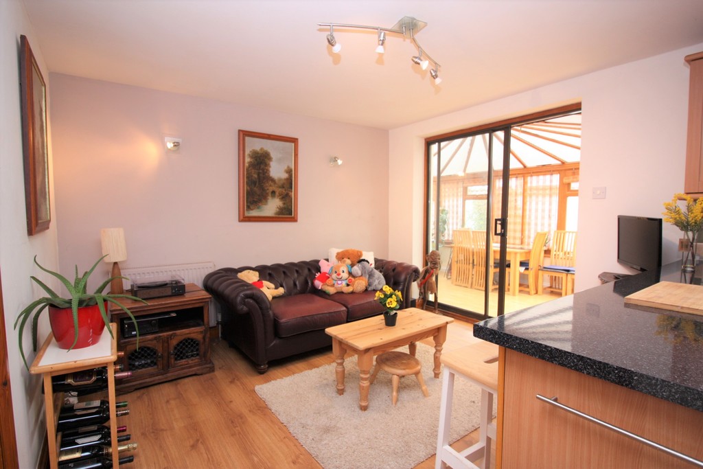 4 bed house for sale in Westwood, Crediton, Devon  - Property Image 4