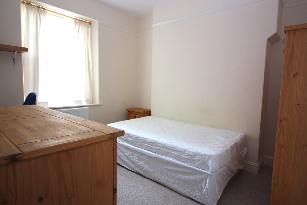 22 bed house for sale in Student Investment Portfolio , Exeter 3