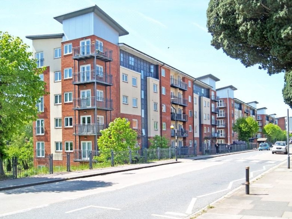 1 bed flat for sale in Augustus House, New North Road, EX4