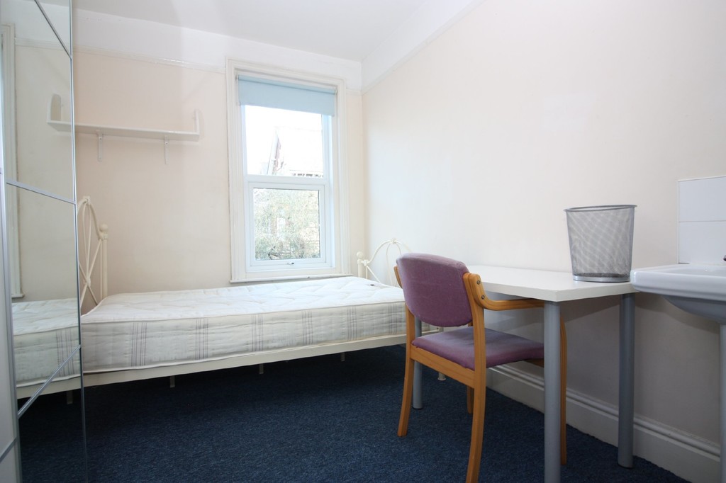 31 bed house for sale in Student Investment Portfolio, Exeter  - Property Image 13