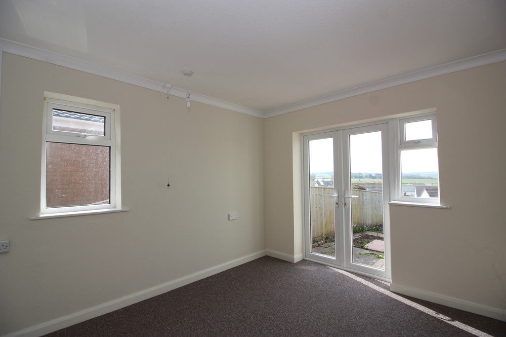 2 bed bungalow to rent in Moor View, North Tawton 11