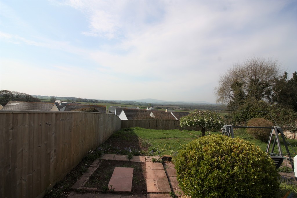 2 bed bungalow to rent in Moor View, North Tawton  - Property Image 13