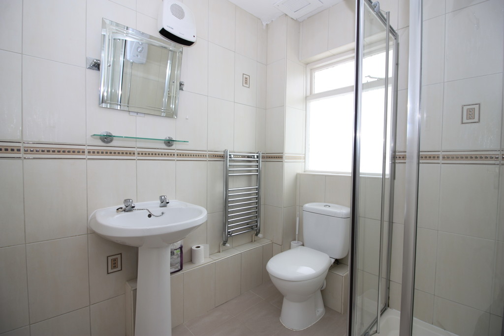 2 bed bungalow to rent in Moor View, North Tawton 9