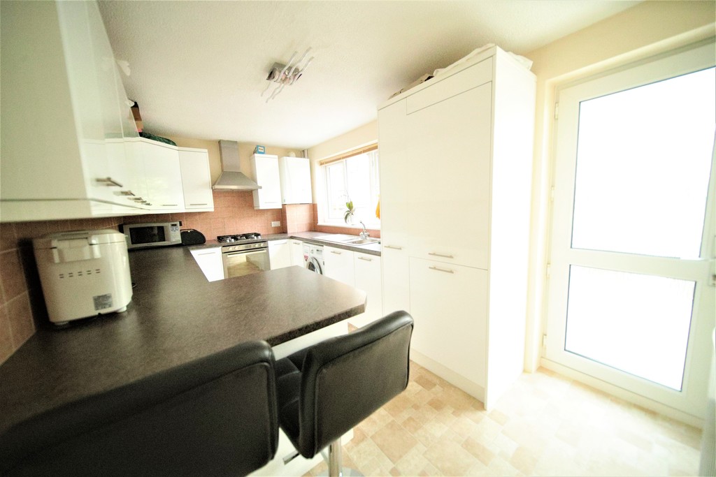 3 bed house for sale in Pennsylvania, Exeter  - Property Image 2