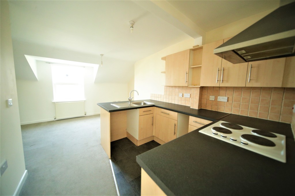 1 bed flat for sale in Old Tiverton Road, Exeter 2