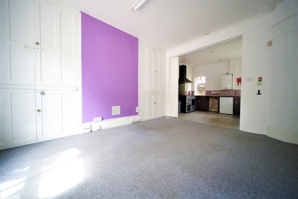 3 bed house for sale in Cowick Street, St Thomas, Exeter  - Property Image 3