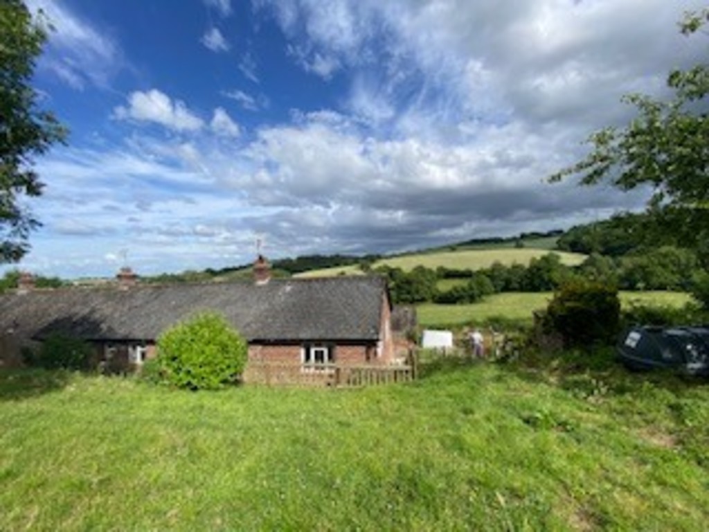 3 bed bungalow to rent in The Bungalow, Venny Tedburn  - Property Image 1