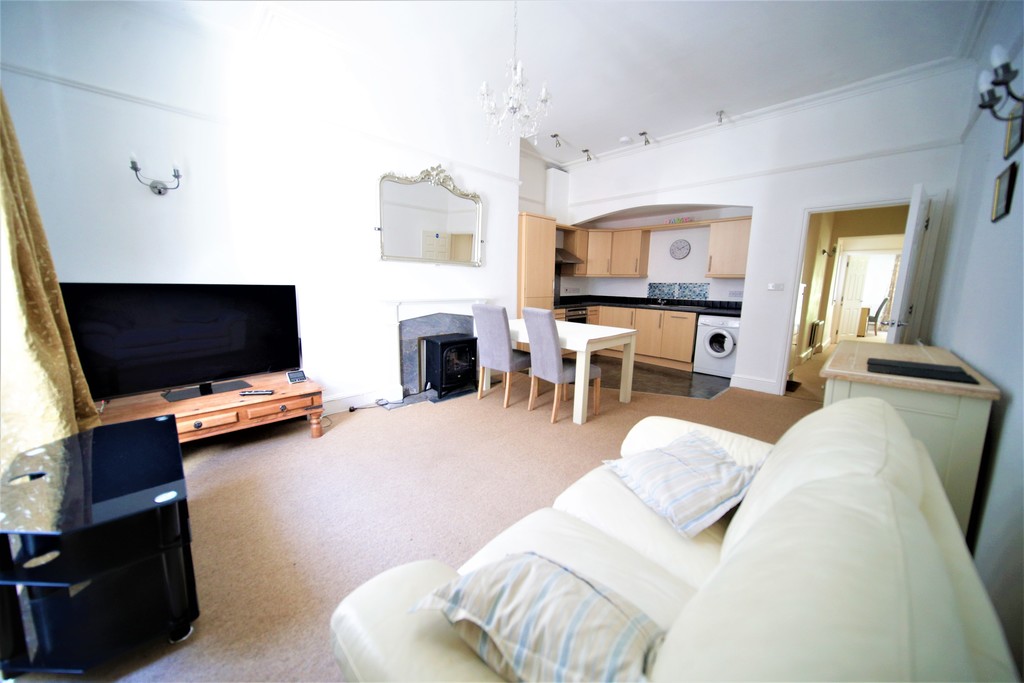 2 bed flat for sale in Northernhay Place, Exeter 4