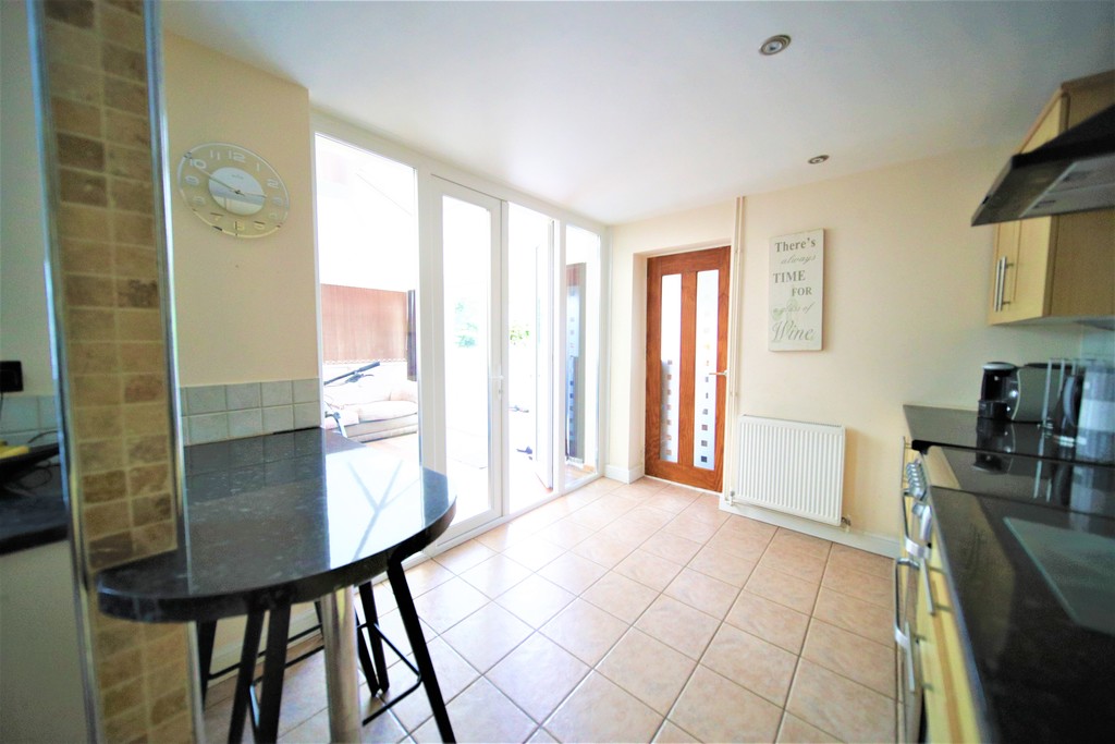 3 bed house for sale in Churchill Drive, Crediton 4