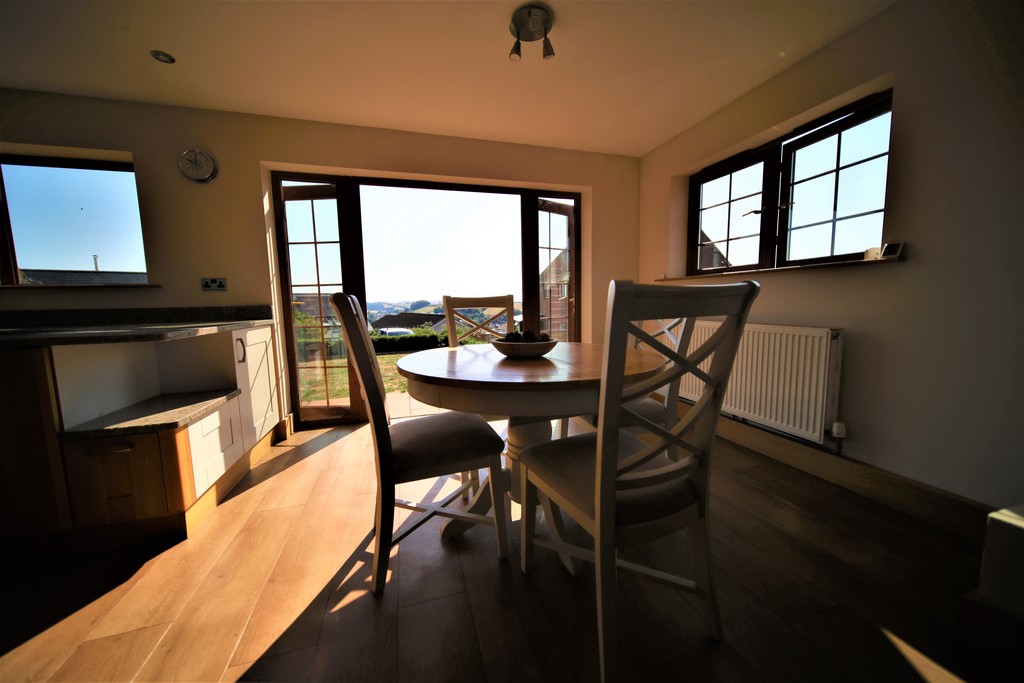 4 bed house for sale in Barnfield, Crediton 17
