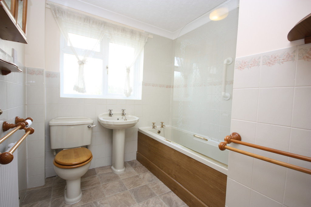 3 bed bungalow for sale in St. Idas Close, Ide, Exeter 7