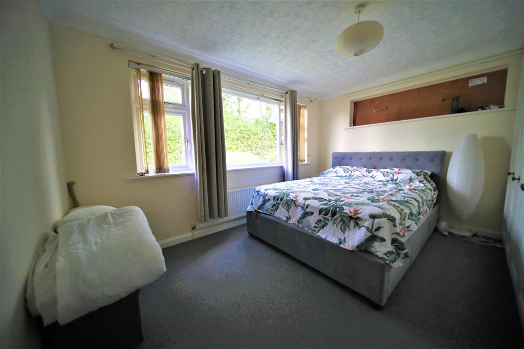 3 bed bungalow for sale in St. Ida&apos;s Close, Ide, Exeter 6