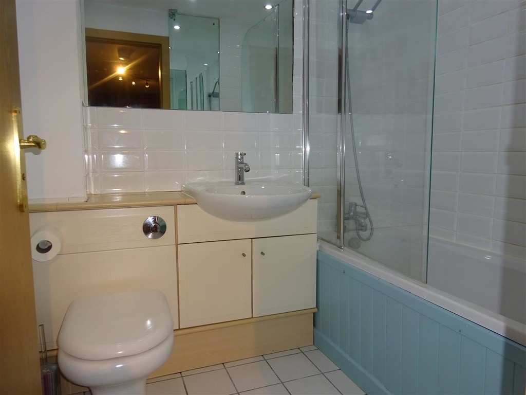 2 bed flat to rent in Preston Street  - Property Image 12