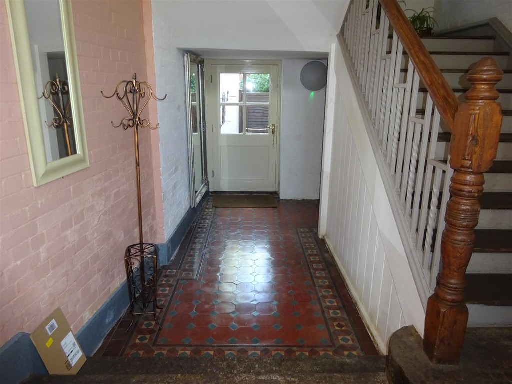 2 bed flat to rent in Preston Street  - Property Image 16