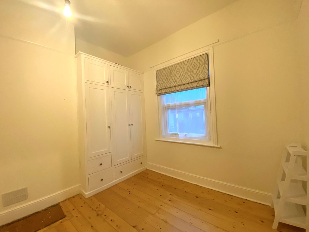 1 bed flat to rent 9