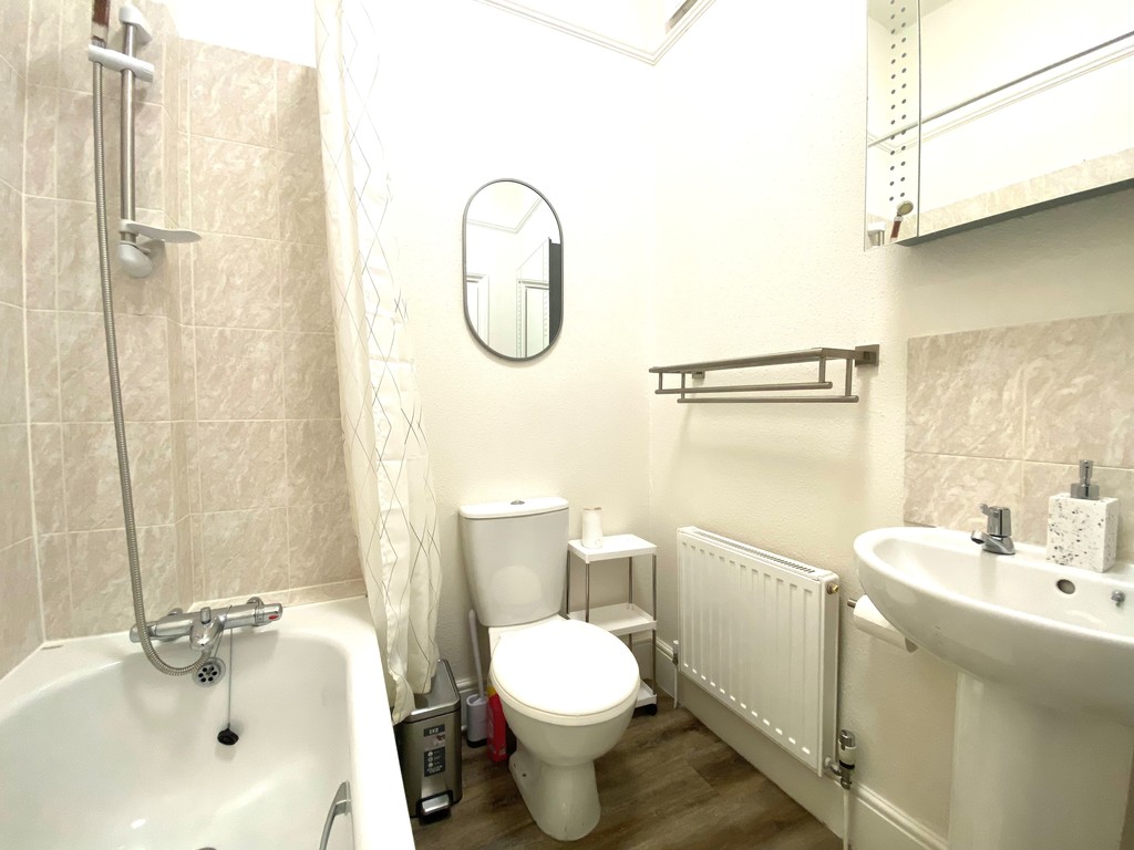 1 bed flat to rent  - Property Image 10