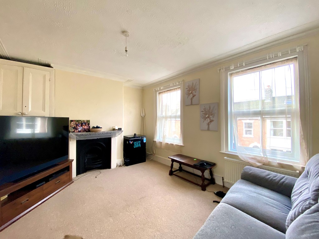 2 bed flat to rent in Oxford Road, Exeter 3