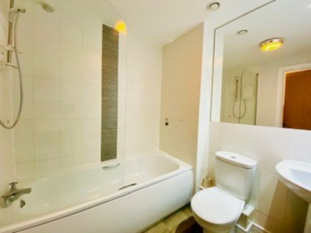 1 bed flat to rent  - Property Image 9