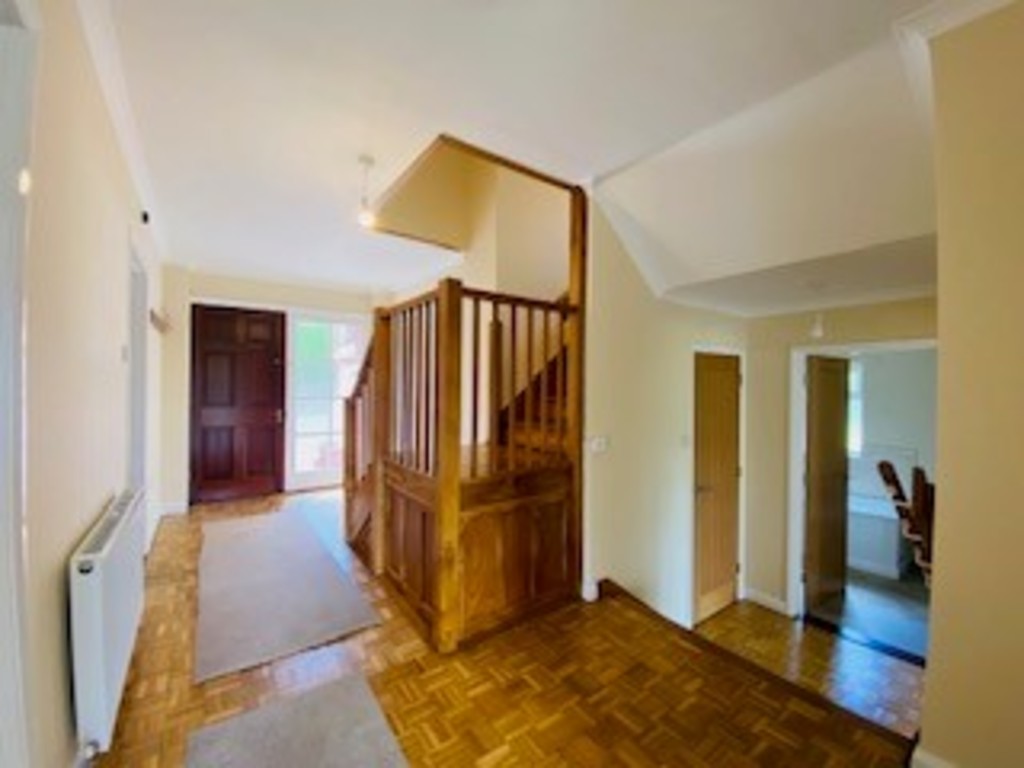 5 bed house to rent  - Property Image 20
