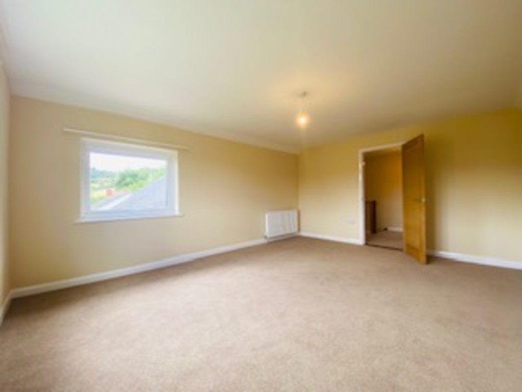 5 bed house to rent  - Property Image 30