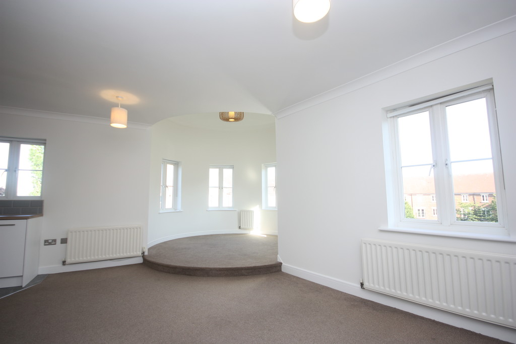 2 bed flat for sale in Gras Lawn, St Leonards, Exeter 2