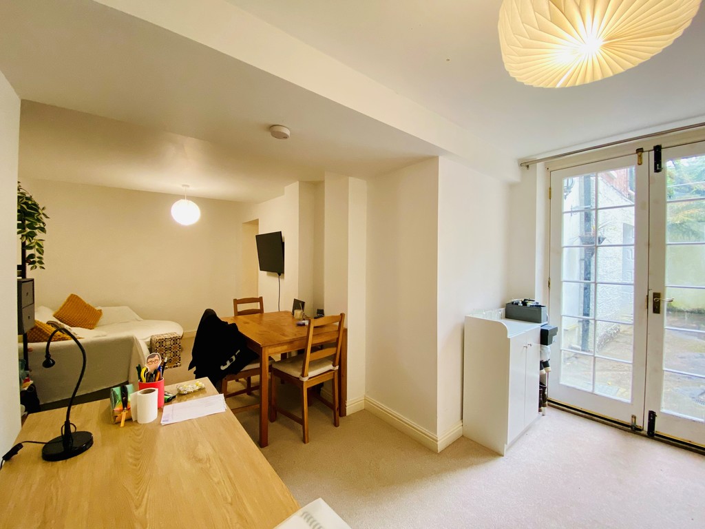 1 bed flat for sale in Pennsylvania Park 1