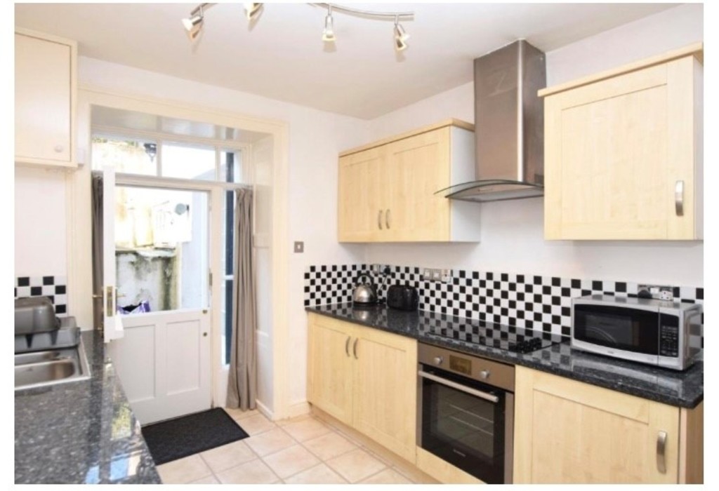 1 bed flat for sale in Pennsylvania Park 3