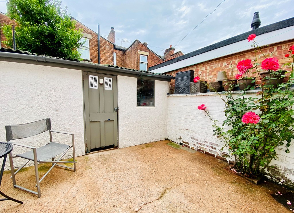 2 bed house for sale in 6 Rosewood Terrace 13