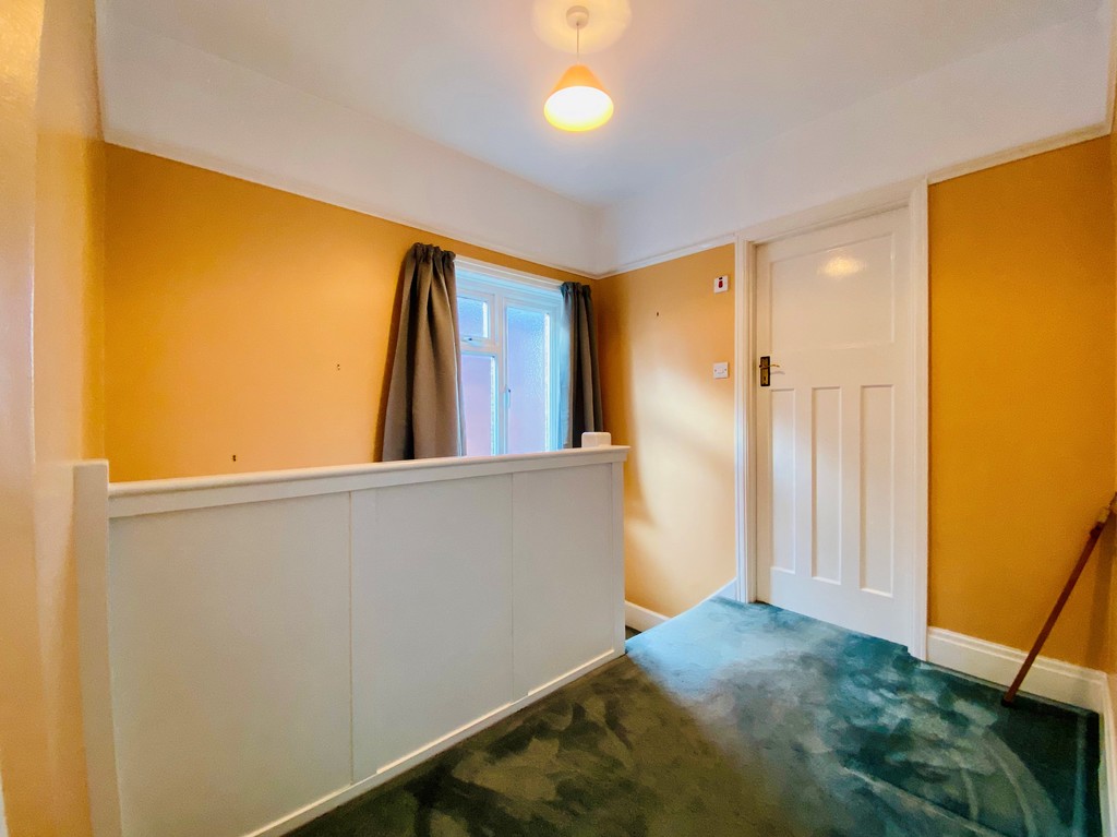 3 bed house for sale in 35 Kennerley Avenue 13