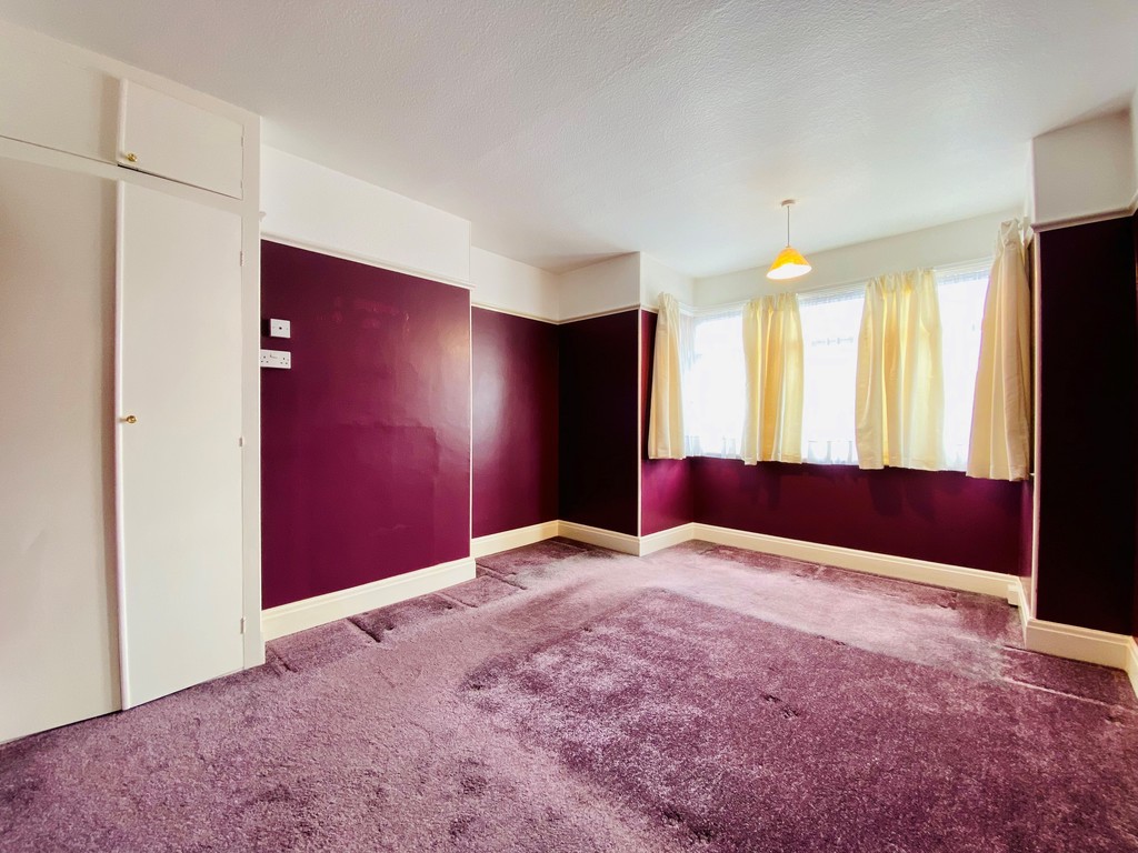 3 bed house for sale in 35 Kennerley Avenue  - Property Image 7