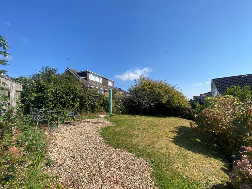 3 bed bungalow for sale in Okefield Road  - Property Image 17