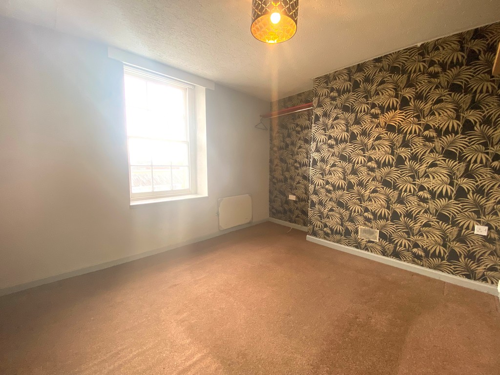 2 bed flat for sale in Richmond Road, Exeter  - Property Image 5