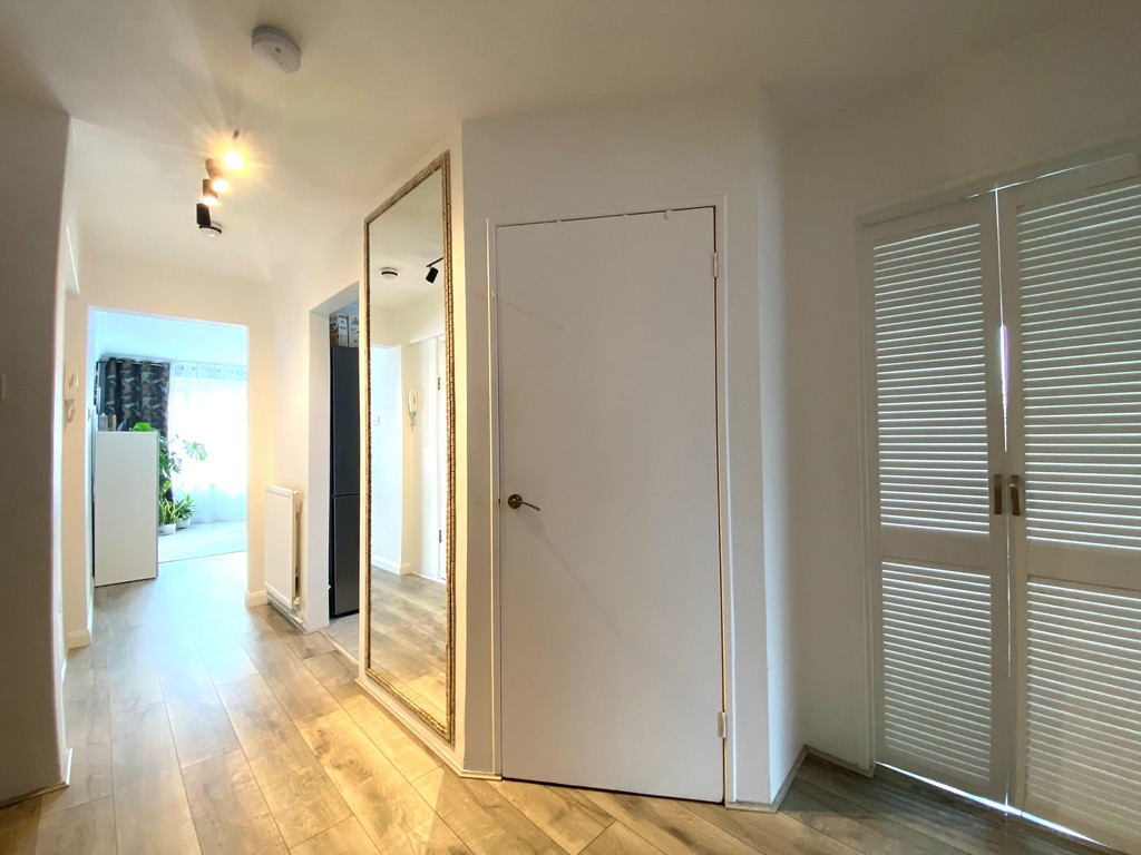 2 bed flat for sale in Flat E, 27 Well Street 7