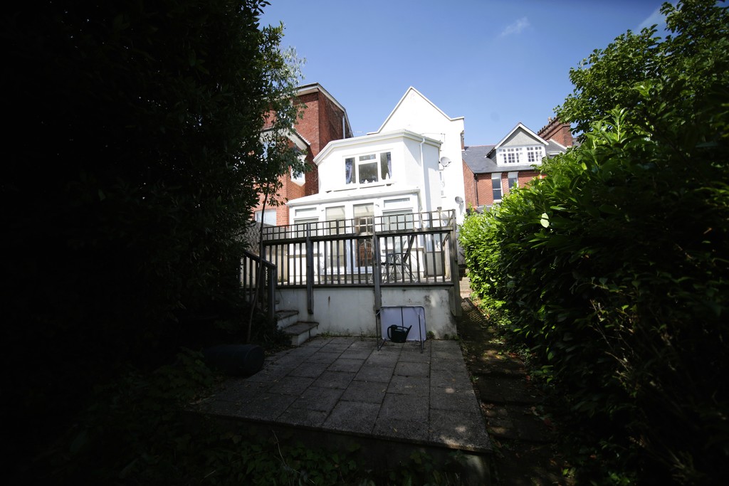 2 bed flat for sale in Union Road, Exeter 11