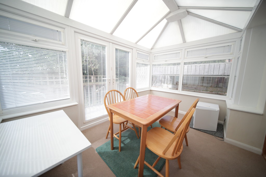2 bed flat for sale in Union Road, Exeter  - Property Image 4