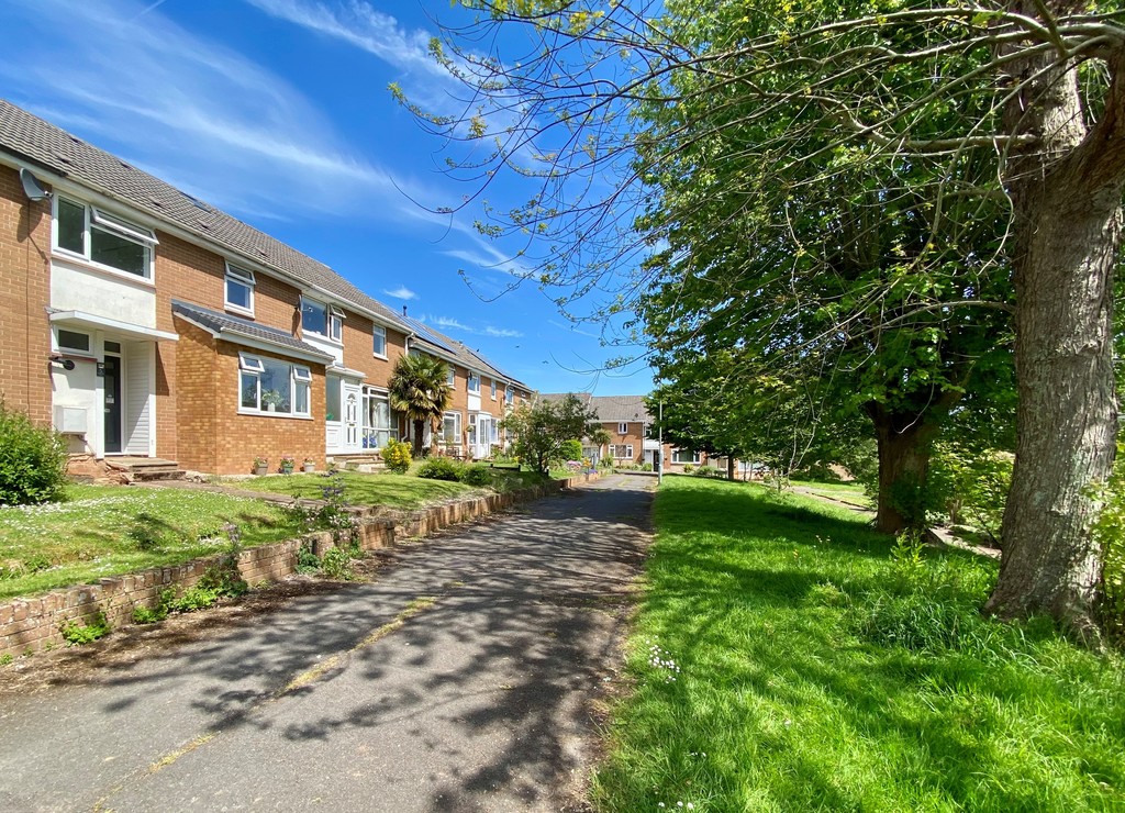 4 bed house for sale in Marypole Walk, Exeter  - Property Image 1