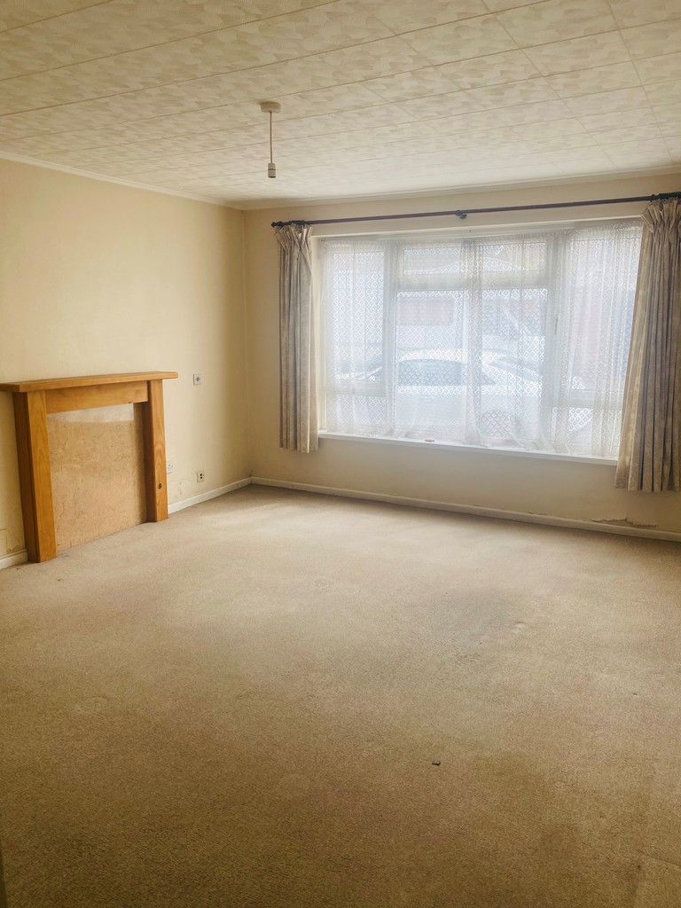 2 bed flat for sale in Well Street, Exeter  - Property Image 2