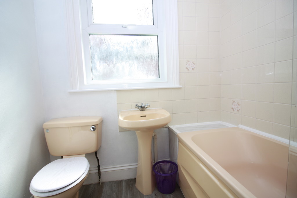 2 bed flat for sale in Longbrook Street, Exeter 11